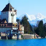 Thun Alps Scenic Views And Concierge By Swisshut Chalet
